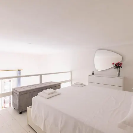 Ubaldini House, By Short Holidays 아파트
