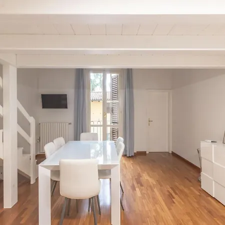 Ubaldini House, By Short Holidays 아파트